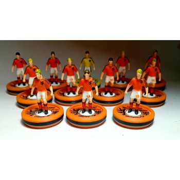 Subbuteo Andrew Table Soccer Holland 1974 World Cup Team on WSB Professional